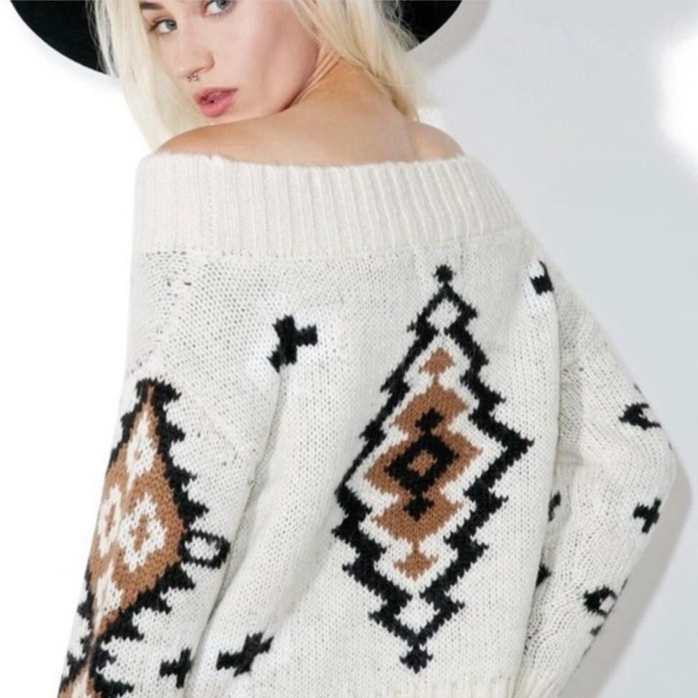 Moon River Geometric Off-Shoulder Sweater Sz S